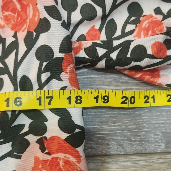 THML Coral and Green Floral Blouse - Picture 4 of 6